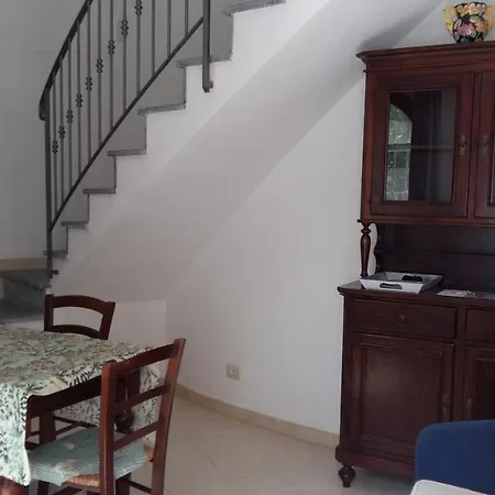 Country House In Prázdninový dům Vallebona